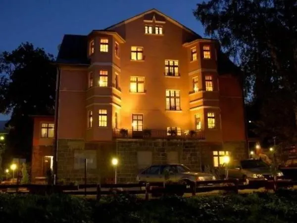 Bed & Breakfast Rezydencja Maria Karpacz